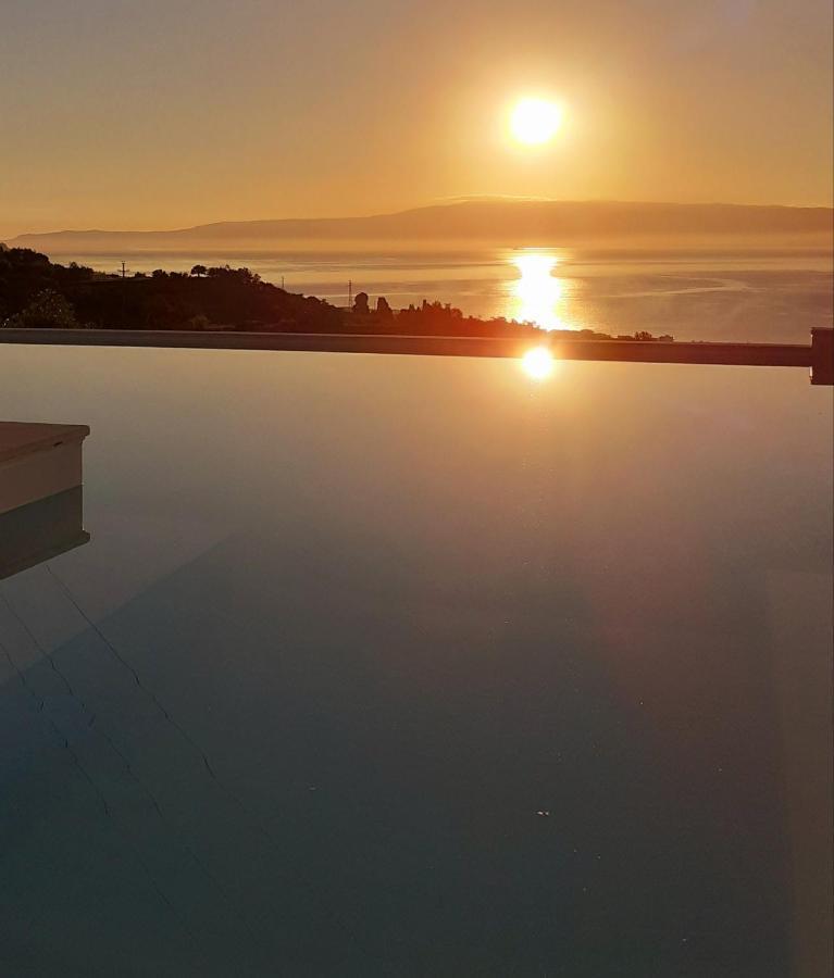 Villa Infinity ∞ Santa Teresa Di Riva Extérieur photo